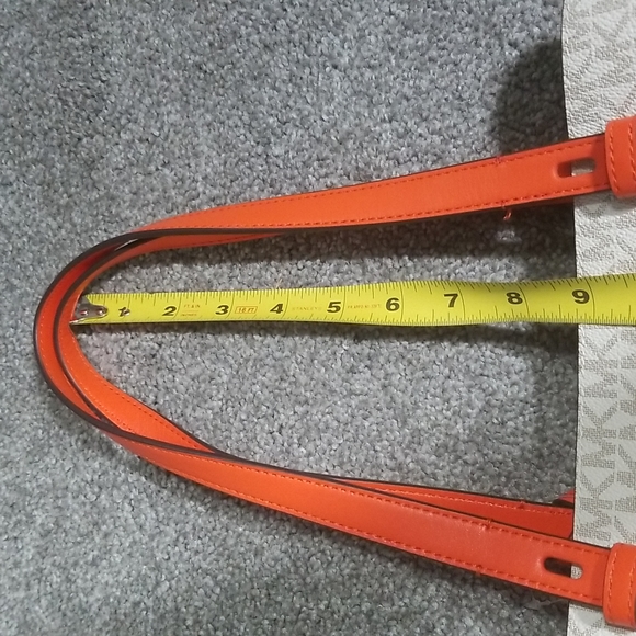 Michael Kors Small Mel Signature Tote/Shoulder Bag - Picture 9 of 14